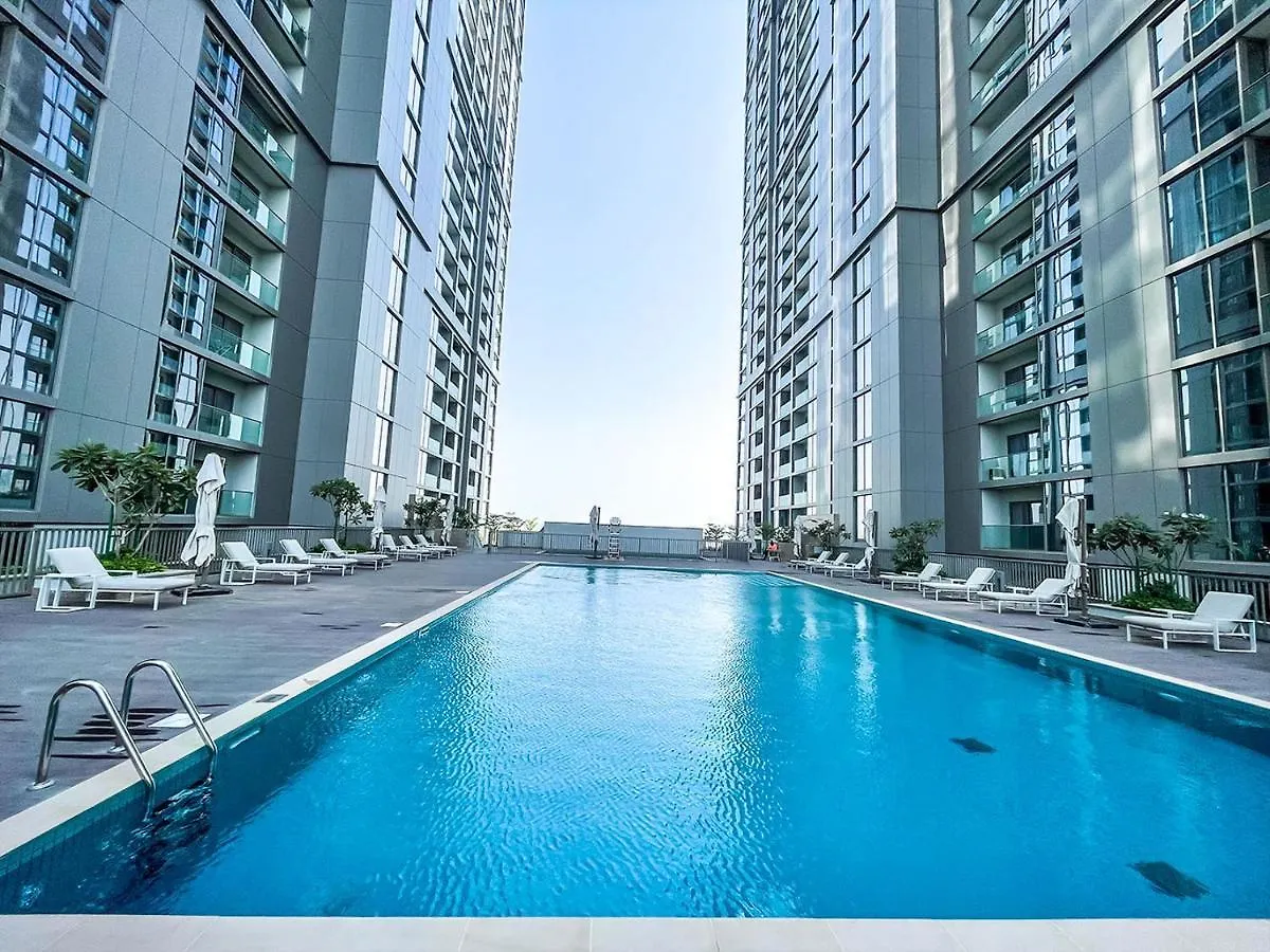 Stay By Latinem Luxury 2Br Holiday Home Cv B1614 Near Burj Khalifa Dubai Apartment