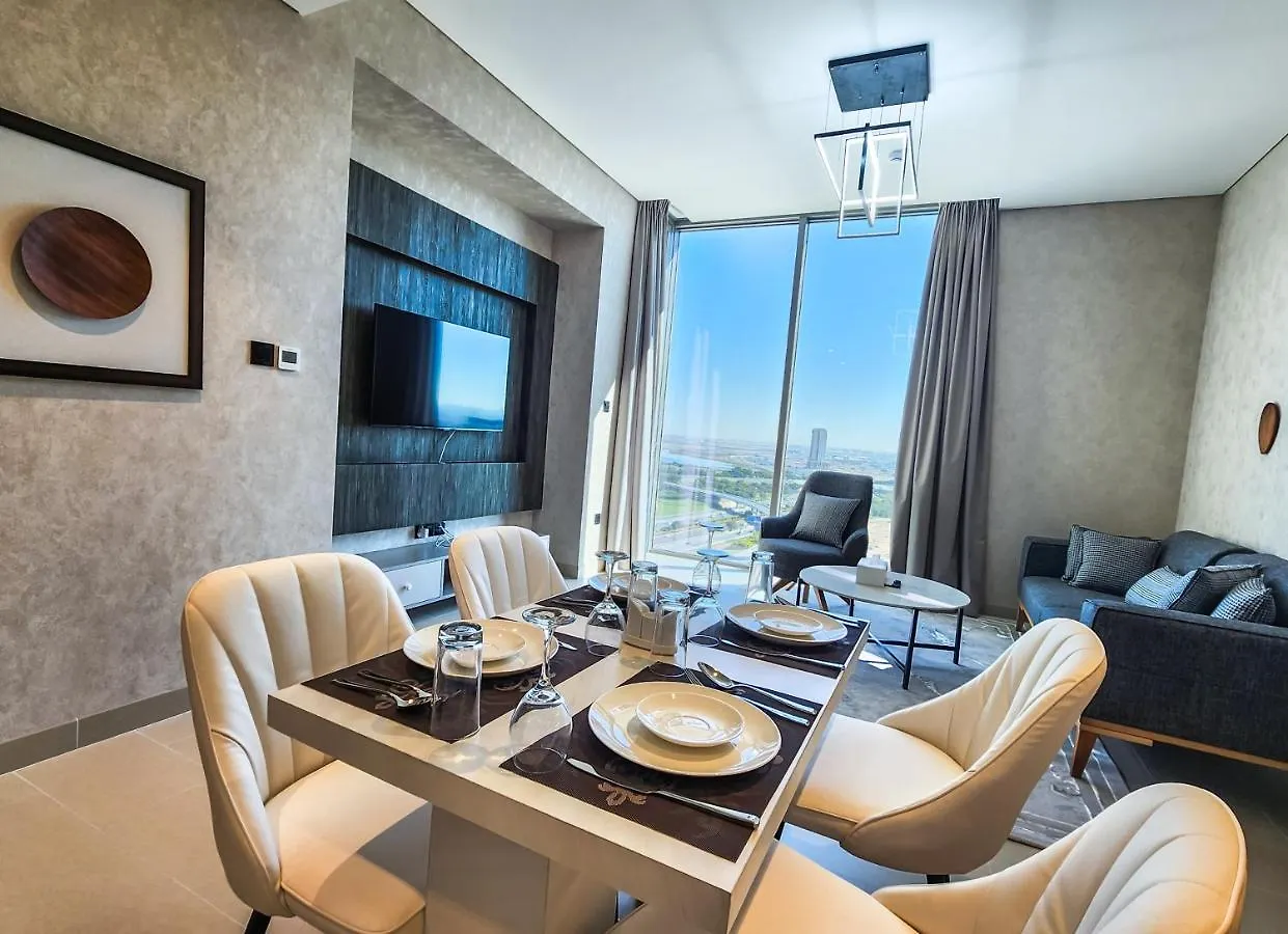 Stay By Latinem Luxury 2Br Holiday Home Cv B1614 Near Burj Khalifa Dubai United Arab Emirates