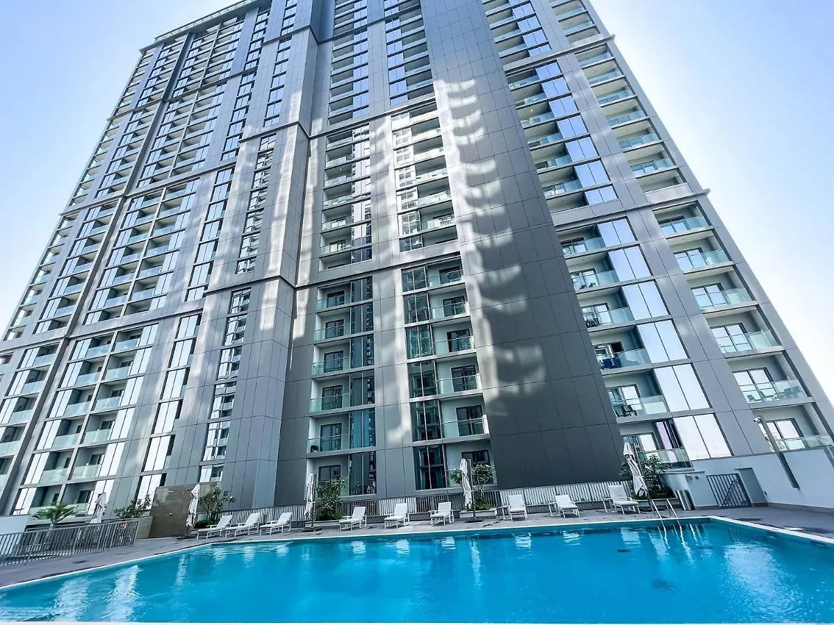 Stay By Latinem Luxury 2Br Holiday Home Cv B1614 Near Burj Khalifa Dubai